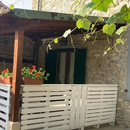 Apartamento Da Valentino E Manuela Barberino di Mugello Exterior foto