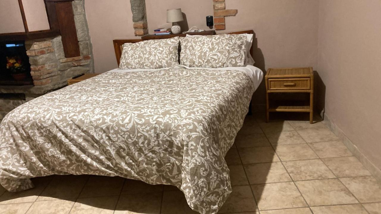 Apartamento Da Valentino E Manuela Barberino di Mugello Exterior foto
