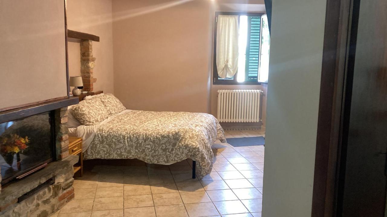 Apartamento Da Valentino E Manuela Barberino di Mugello Exterior foto
